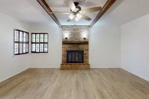 606 Wheelock St, Hearne, TX 77859 - Photo 17