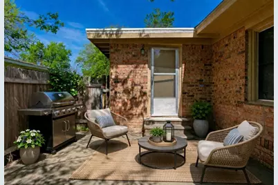 606 Wheelock Street, Hearne, TX 77859 - Photo 33