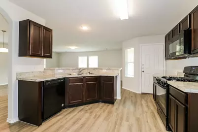 2923 Karin Crest Lane, Conroe, TX 77304 - Photo 3