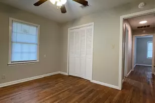 1941 N Avenue H, Freeport, TX 77541 - Photo 15