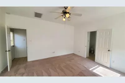2814 Silver Point Lane, Rosharon, TX 77583 - Photo 9