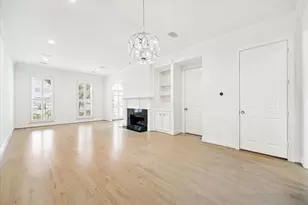 5160 Chevy Chase Dr, Houston, TX 77056 - Photo 3