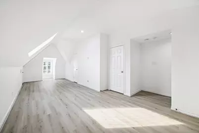 5160 Chevy Chase Drive, Houston, TX 77056 - Photo 23