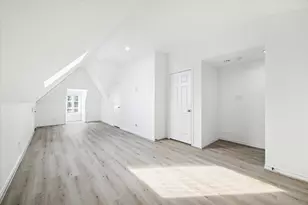 5160 Chevy Chase Dr, Houston, TX 77056 - Photo 23