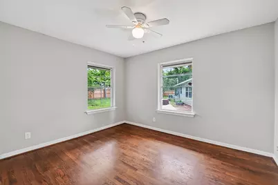 4106 Woodshire Street, Houston, TX 77025 - Photo 17