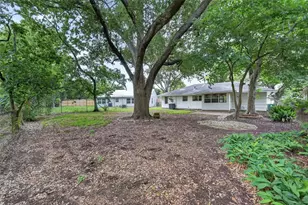 4106 Woodshire St, Houston, TX 77025 - Photo 35