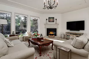 70 S Player Manor Circle, The Woodlands, TX 77382 - Photo 13