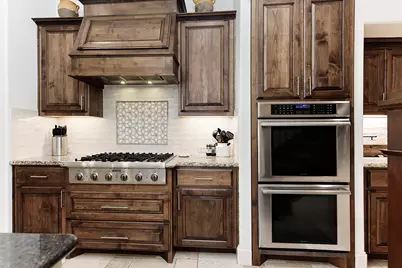 70 S Player Manor Circle, The Woodlands, TX 77382 - Photo 19