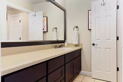 70 S Player Manor Circle, The Woodlands, TX 77382 - Photo 41