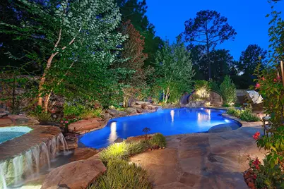 70 S Player Manor Circle, The Woodlands, TX 77382 - Photo 49