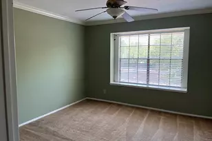 4444 Victory Dr, Houston, TX 77088 - Photo 9