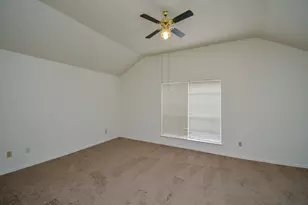 2314 Bent River Dr, Sugar Land, TX 77479 - Photo 17