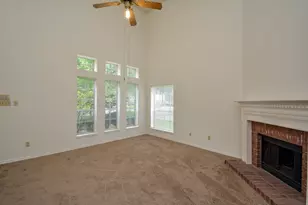 2314 Bent River Dr, Sugar Land, TX 77479 - Photo 5