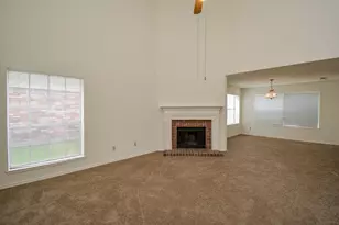 2314 Bent River Dr, Sugar Land, TX 77479 - Photo 3