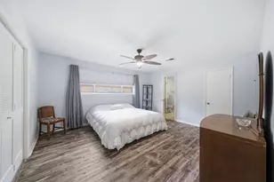 5606 Carew St, Houston, TX 77096 - Photo 11
