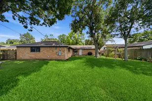 5606 Carew St, Houston, TX 77096 - Photo 17