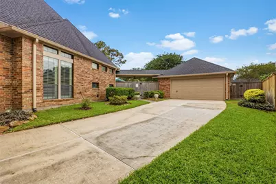 12215 Pebble Meadows, Houston, TX 77041 - Photo 35