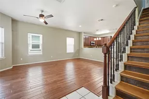 2031 Kemah Village Dr, Kemah, TX 77565 - Photo 3