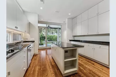 3018 Virginia Street, Houston, TX 77098 - Photo 11