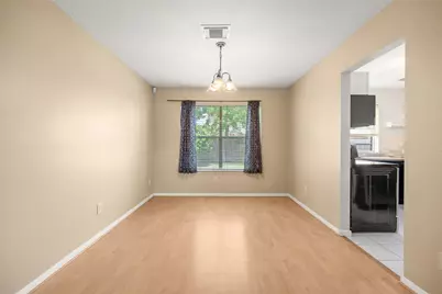 4004 Spring Branch Dr E, Pearland, TX 77584 - Photo 7