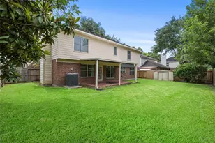 4004 Spring Branch Dr E, Pearland, TX 77584 - Photo 31