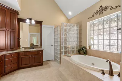 12002 Oak Cluster E, Magnolia, TX 77354 - Photo 5