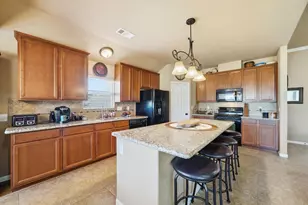 13646 Country Pine Ct, Tomball, TX 77375 - Photo 7