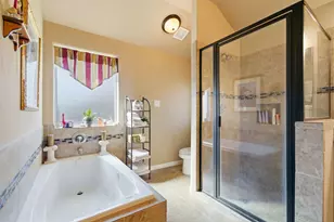 13646 Country Pine Ct, Tomball, TX 77375 - Photo 19