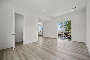 870 W Little York Rd, Houston, TX 77091 - Photo 11