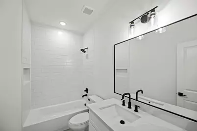 870 W Little York Road #B, Houston, TX 77091 - Photo 7