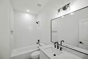 870 W Little York Rd, Houston, TX 77091 - Photo 7