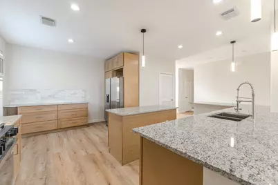 27 Fraiser Fir Place, Spring, TX 77389 - Photo 23