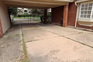 3411 Ashfield Dr, Houston, TX 77082 - Photo 7