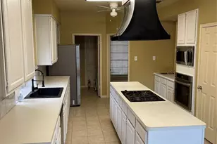 3411 Ashfield Dr, Houston, TX 77082 - Photo 11