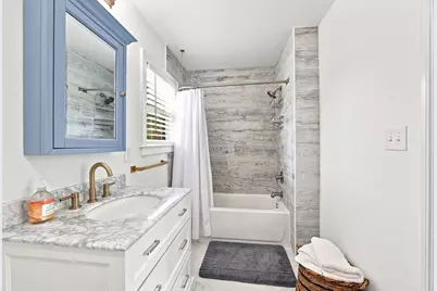 4618 McEwen Street, Houston, TX 77009 - Photo 29