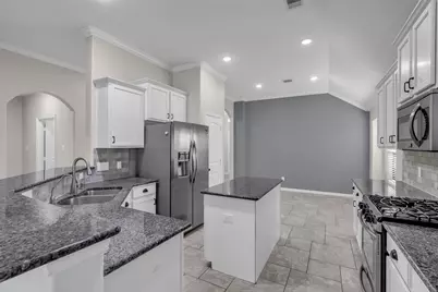 4323 Berry Bend Lane, Richmond, TX 77406 - Photo 9