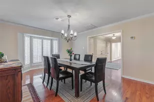 6710 Falling Waters Dr, Spring, TX 77379 - Photo 9