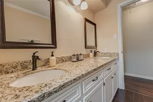 6710 Falling Waters Dr, Spring, TX 77379 - Photo 33