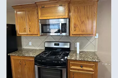 2217 Chew Street, Houston, TX 77020 - Photo 9