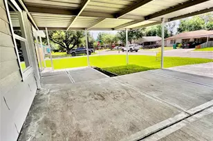 2307 Windsor Ln, Pasadena, TX 77506 - Photo 7