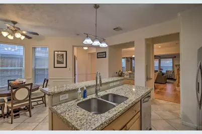 1006 Rochow Street #A, Houston, TX 77019 - Photo 7