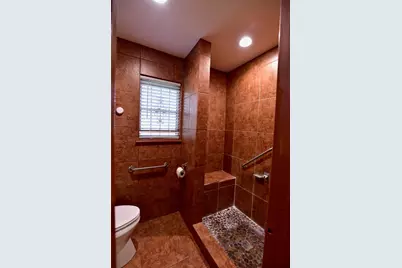 134 Weatherly Way, Houston, TX 77022 - Photo 11