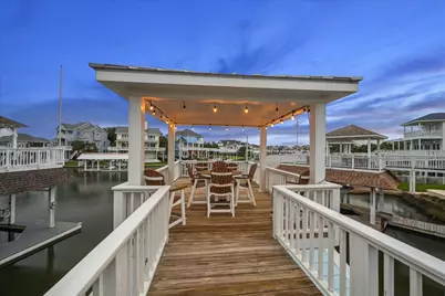 13839 Windlass Circle, Galveston, TX 77554 - Photo 31