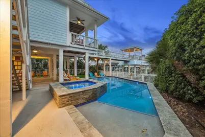 13839 Windlass Circle, Galveston, TX 77554 - Photo 35