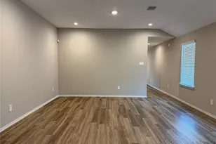 12314 Morning Vis Dr, Houston, TX 77014 - Photo 9