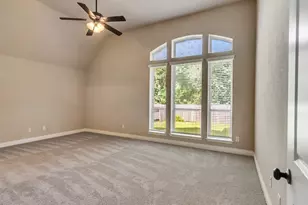 4131 N Creekmont Dr, Fresno, TX 77545 - Photo 9