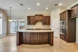 4131 N Creekmont Dr, Fresno, TX 77545 - Photo 3