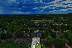 12092 La Salle River Rd, Conroe, TX 77304 - Photo 5