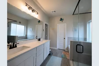 377 Selah Court, Alvin, TX 77511 - Photo 17