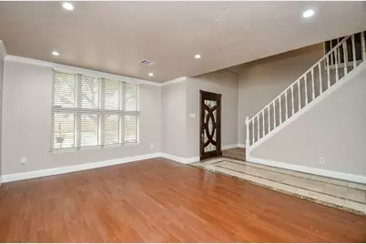 2407 Sugar Mill Drive, Sugar Land, TX 77479 - Photo 9